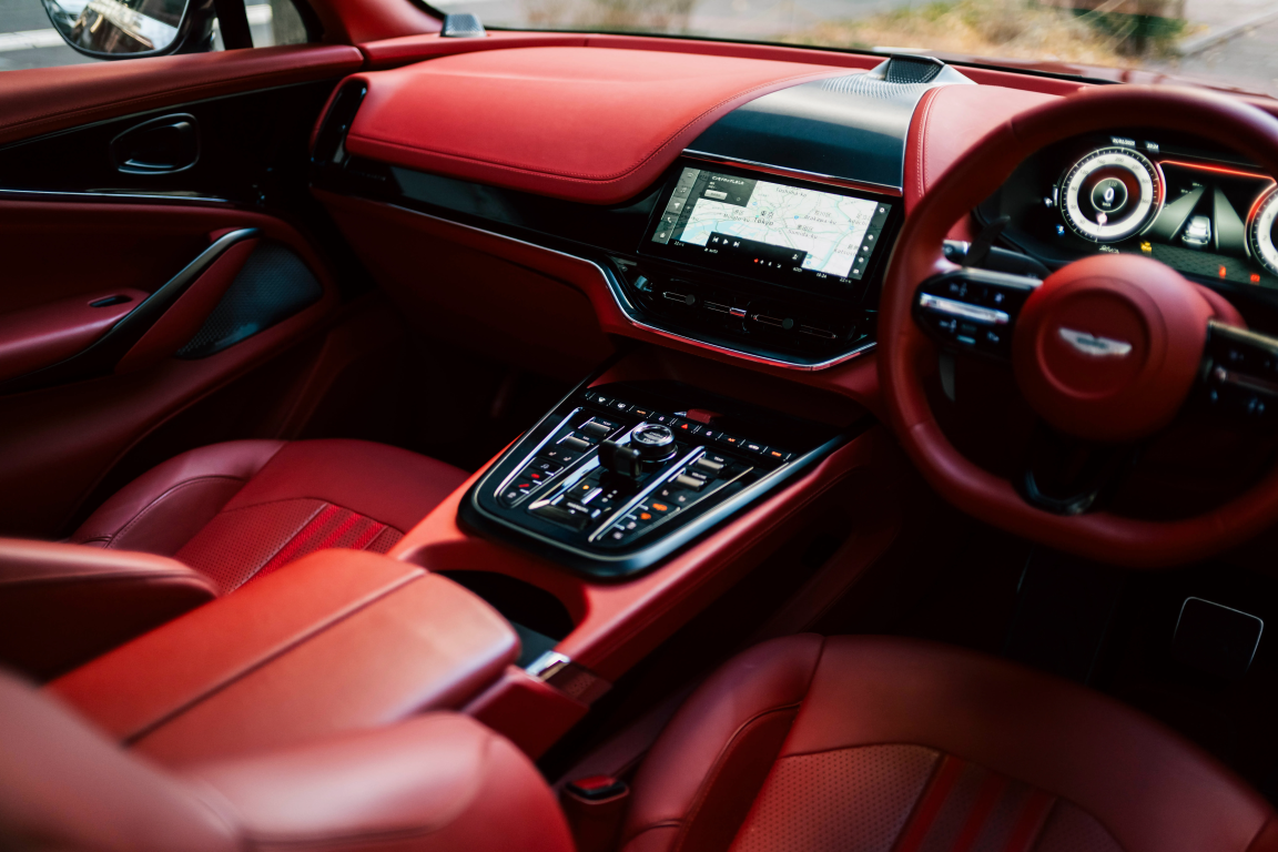 Aston Martin DBX DBX707 (Automatic)